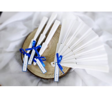 Leque branco com etiqueta - lembrança de casamento ou batismo, comunhão
