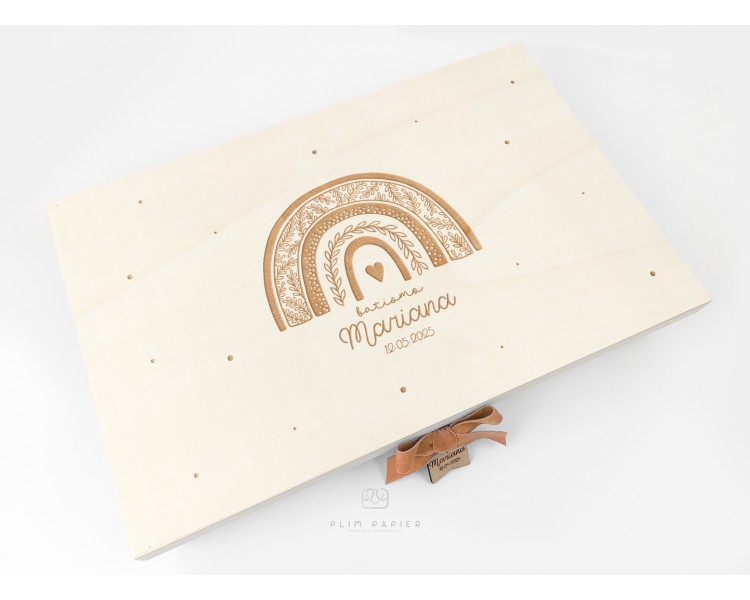 Caixa Batismo com arco-íris - cor natural ou branco - personalizada com nome, data e desenho