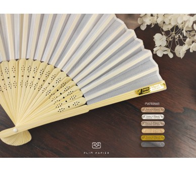 Leque de Bambu e tecido com etiqueta personalizada