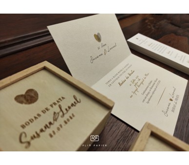 Convite para Bodas de Ouro ou prata - Coração - impressões digitais