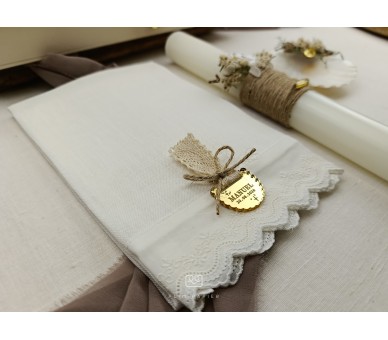 Toalha batismo só uma renda + placa 