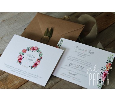 Convite de casamento floral a fechar com envelope kraft com lacre e folhas de oliveira
