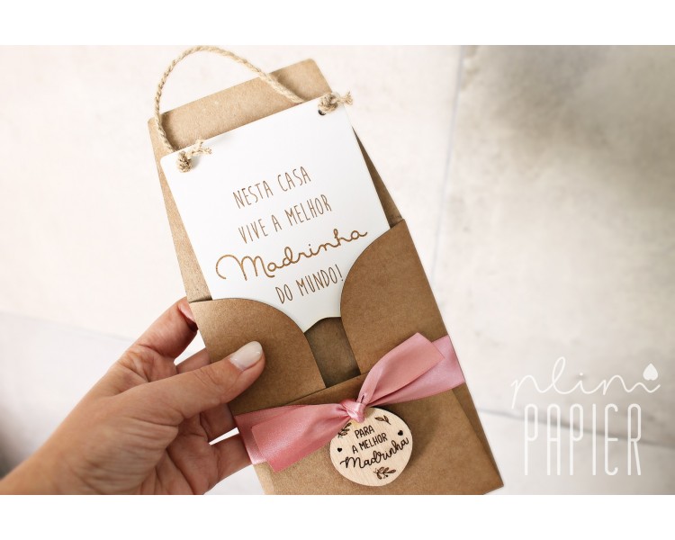 placa nesta casa vive a melhor madrinha
