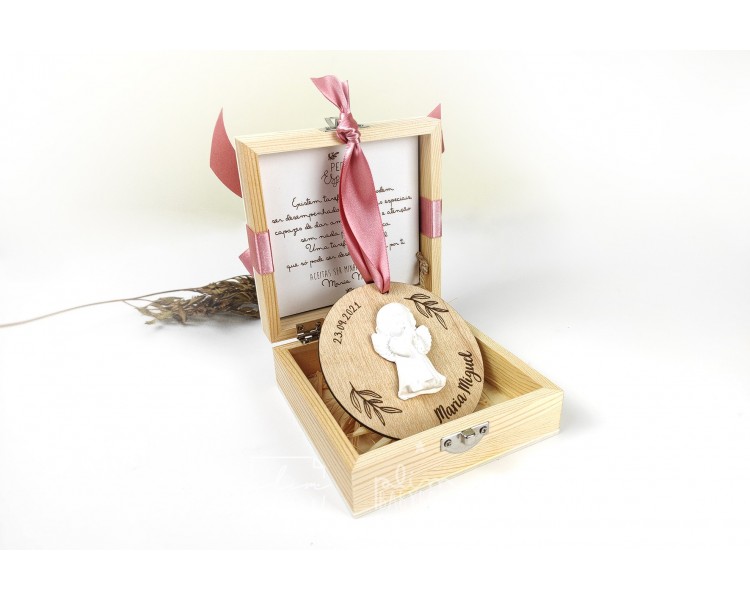 Convite caixa com pedido + mini placa com anjo de gesso - madrinha