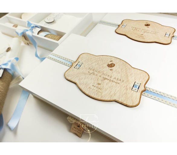 01 Caixa para conjunto de Batismo - cor natural ou branco - Pássaro