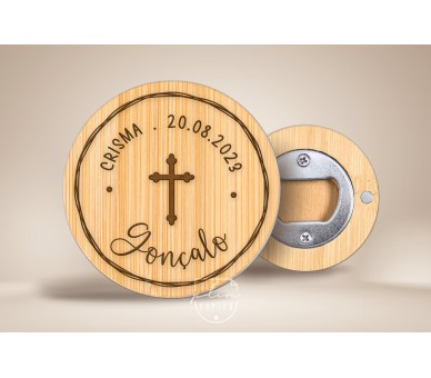 Abre-caricas em madeira bambu - temática religiosa - cruz - Lembrança de batismo, comunhão, crisma, aniversário